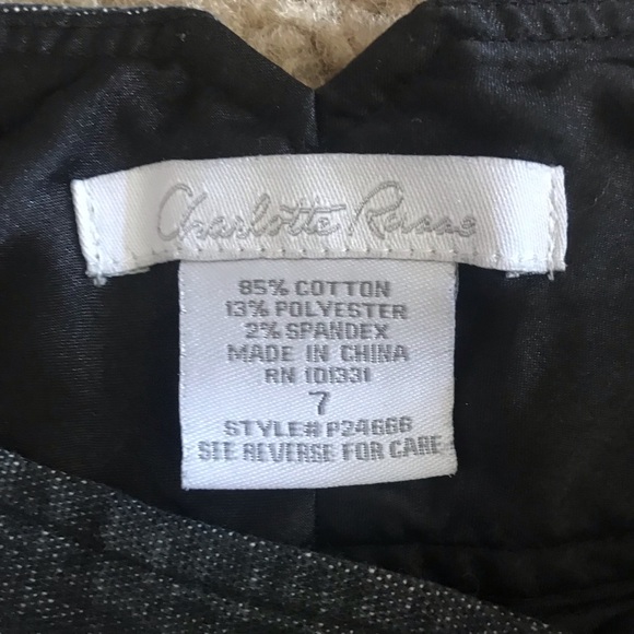 Shorts - Picture 3 of 3